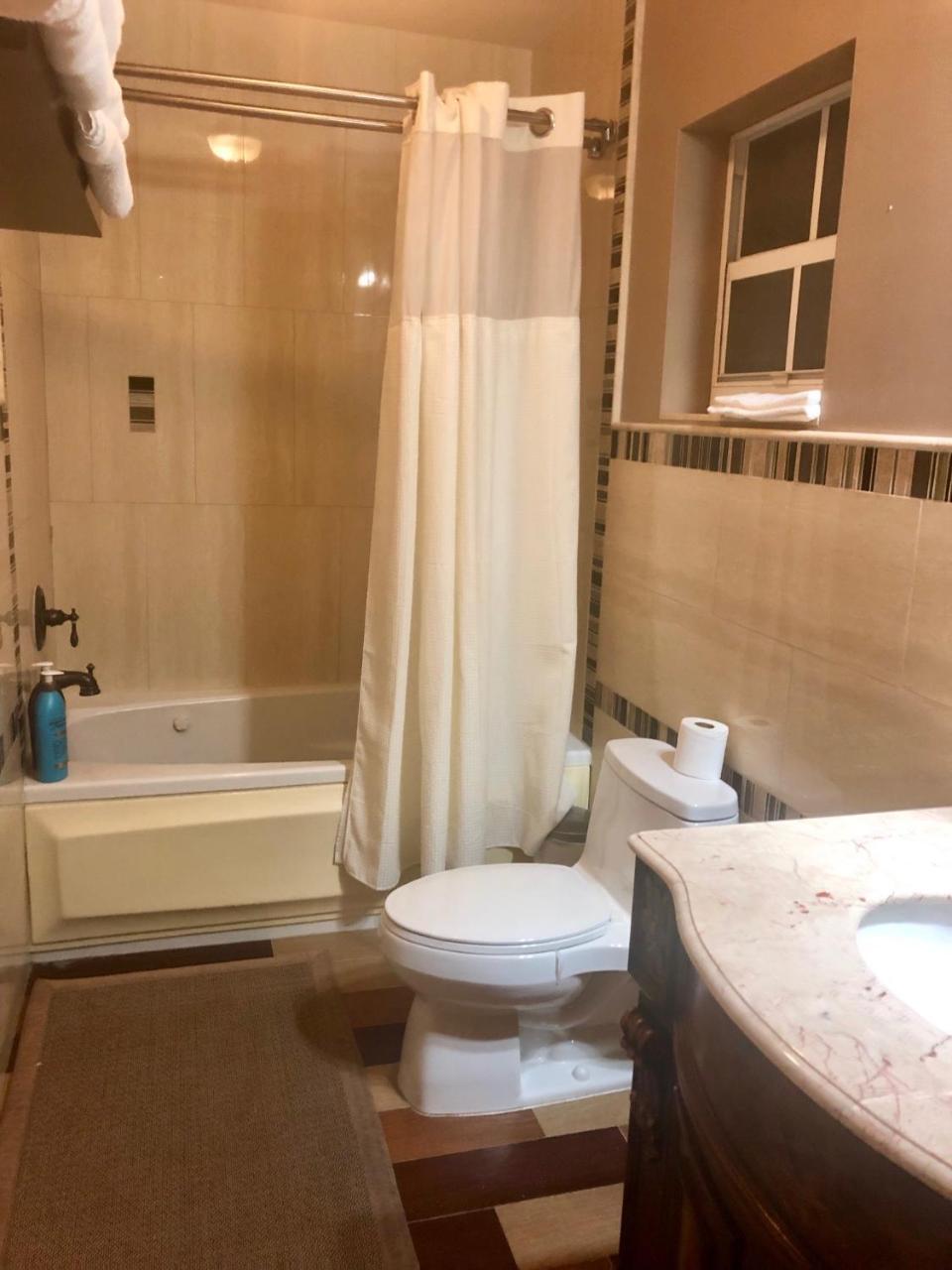 Friendly Family House Apartment Doral Bagian luar foto