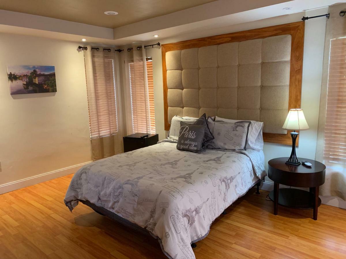 Friendly Family House Apartment Doral Bagian luar foto